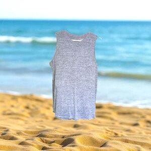 Medina Heather Gray Muscle sleeveless Tee. Size extra large. Very soft & light.